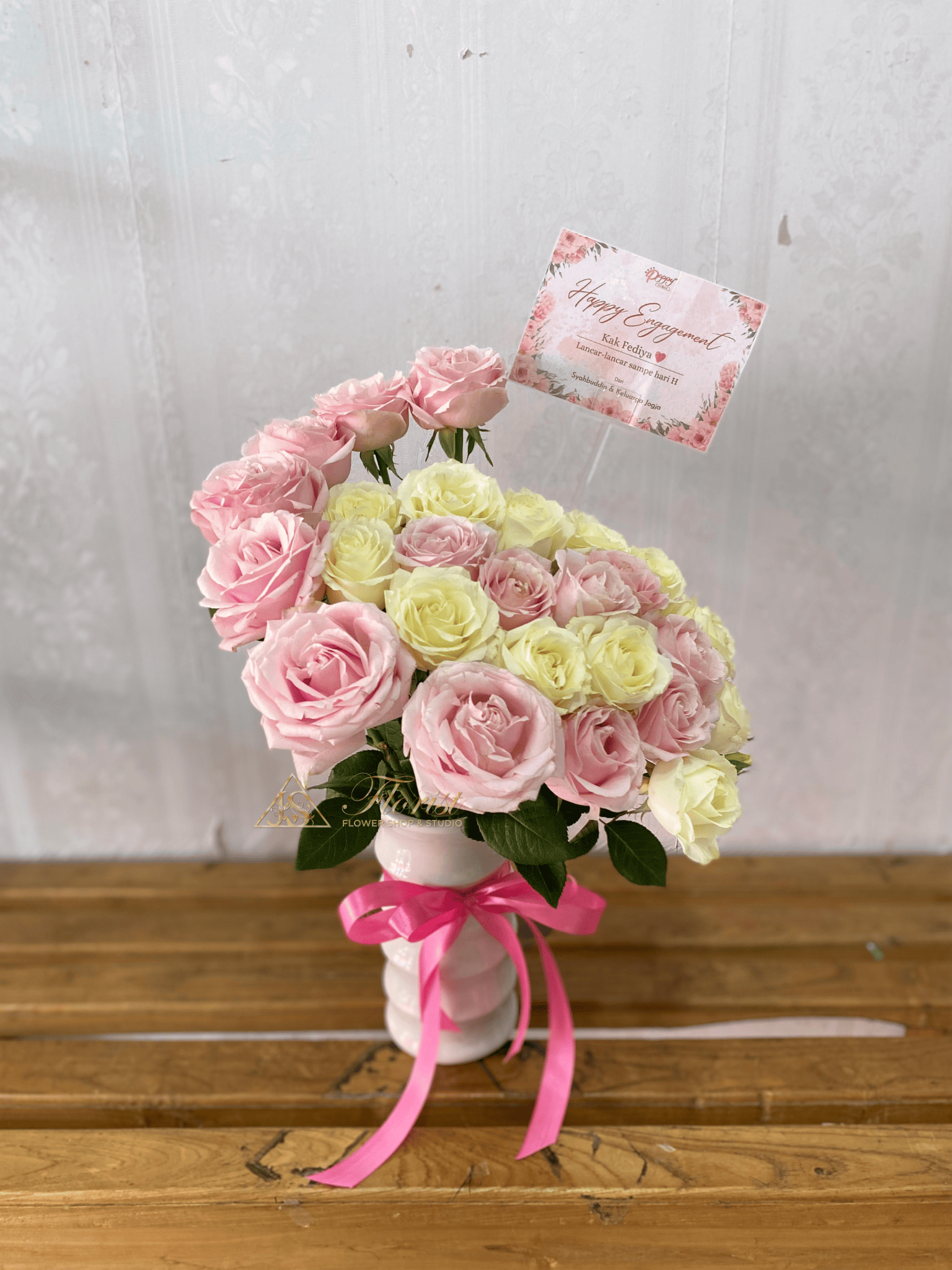 Bunga Vas Keramik 16